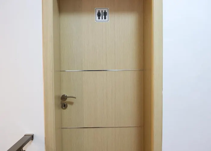 Hostel Lux Woodnest Berat